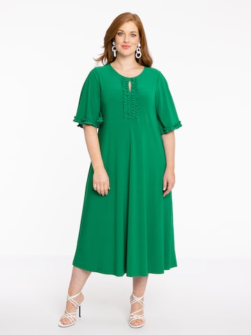 Yoek Dress in Green