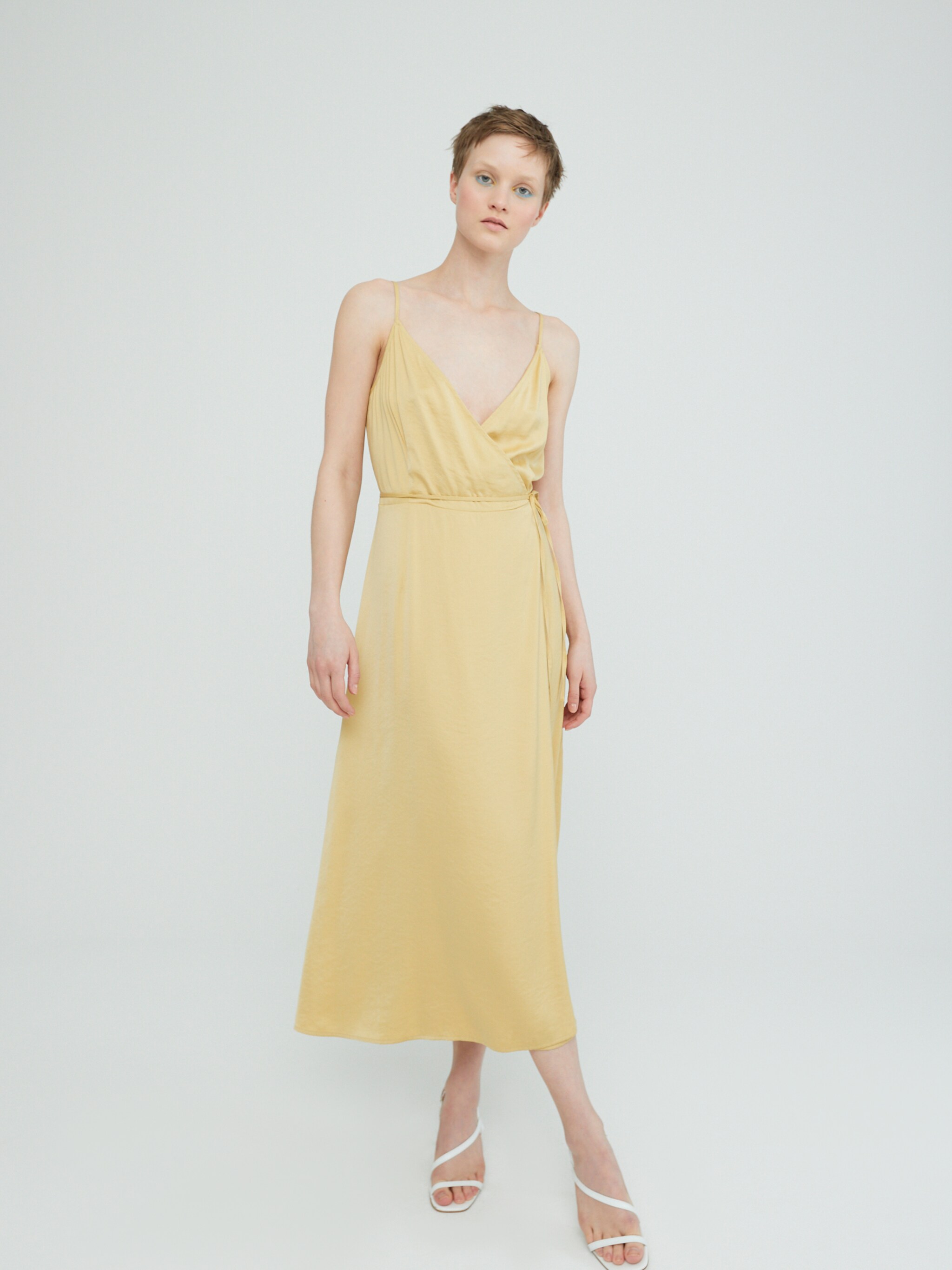 EDITED Producten Jurk 'Roslyn' Goudgeel