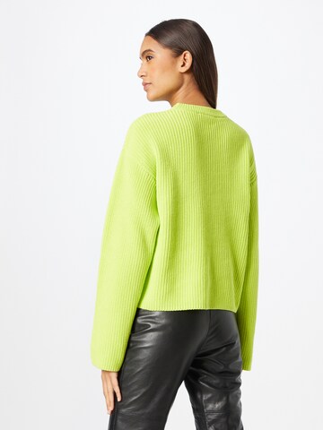 Pulover 'Want' de la Oval Square pe verde