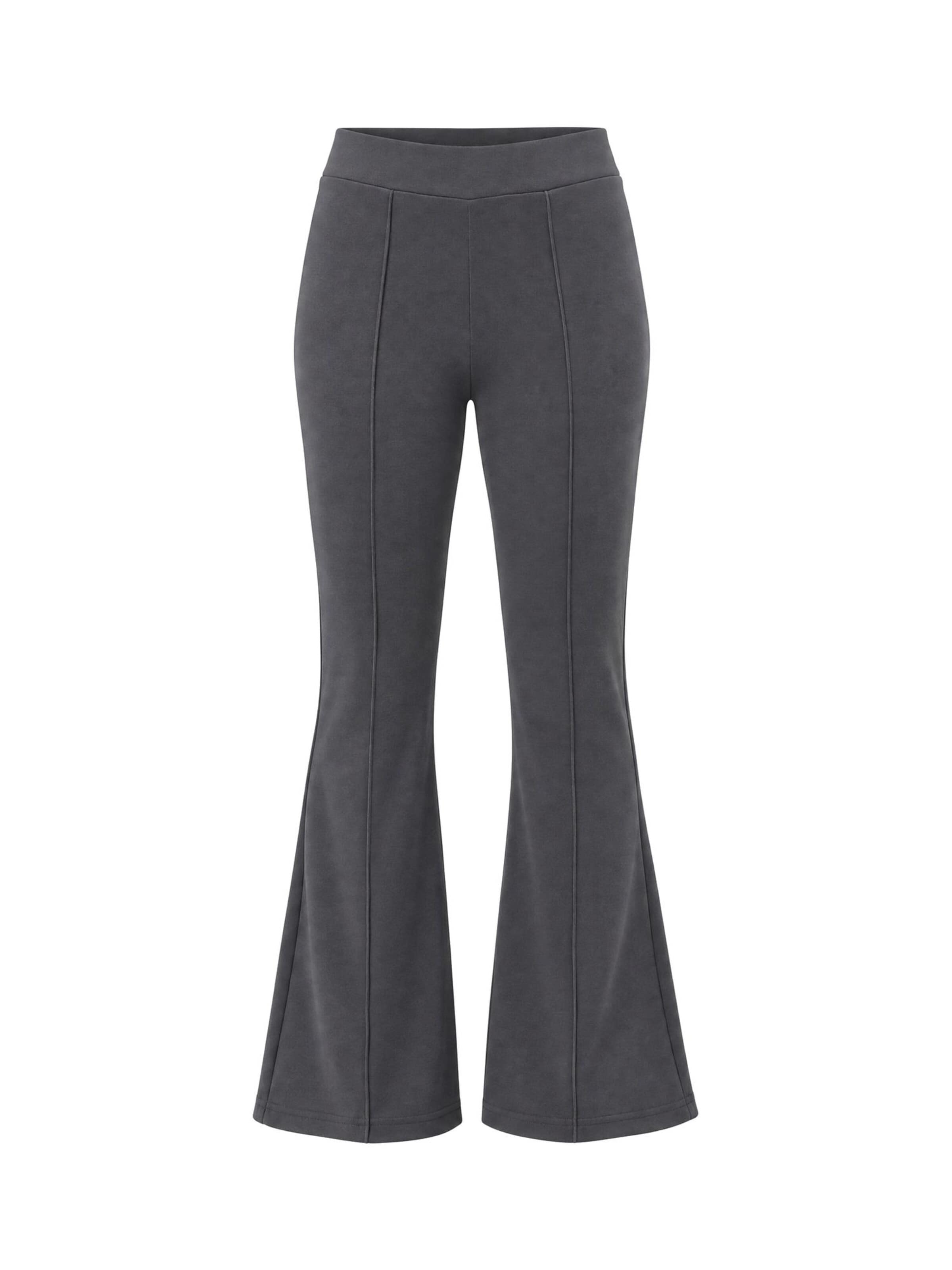 Lady Bersan Trousers 'Jogginghose' in Grey: front