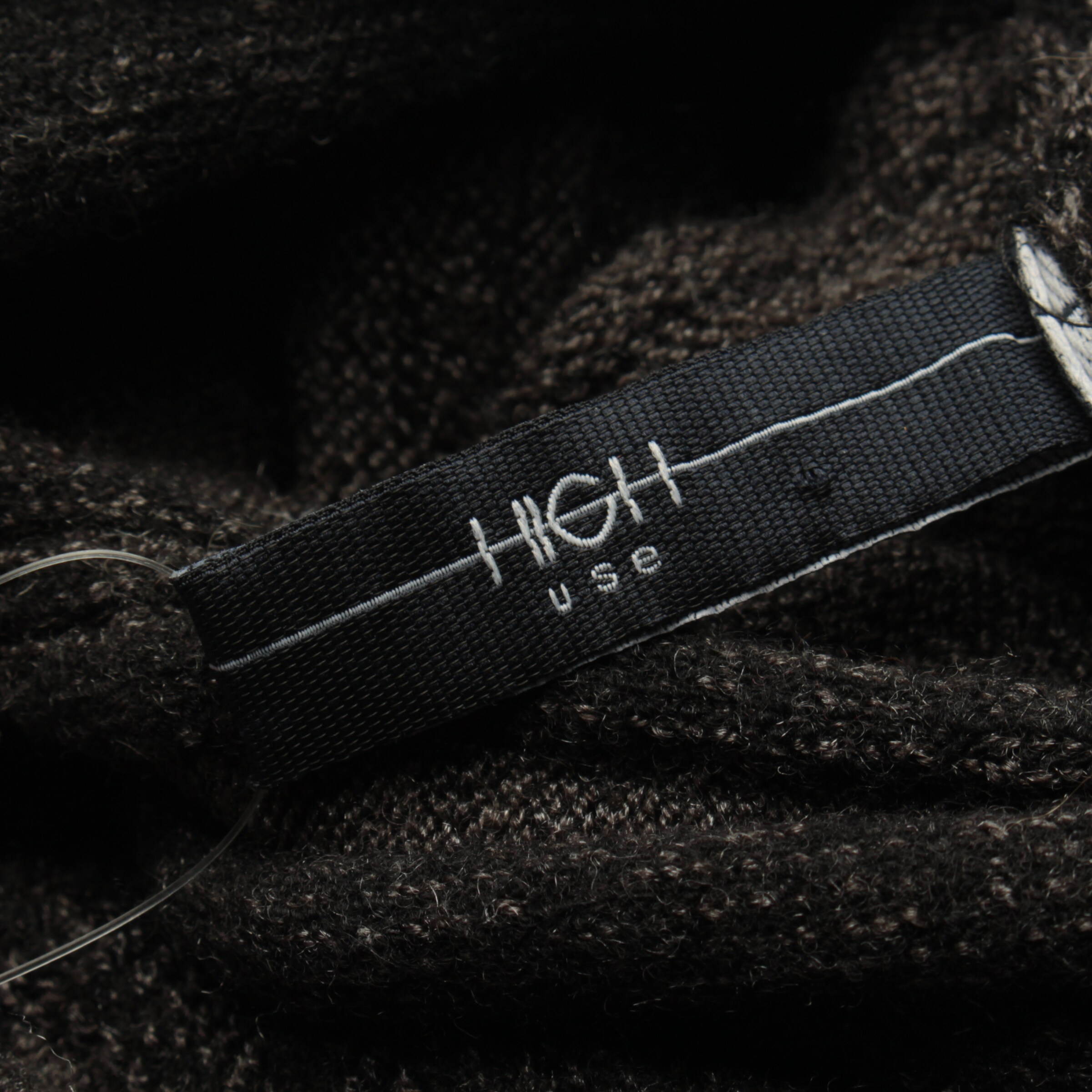 High Use Sweater & Cardigan in M in Grey