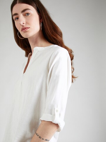 Eight2Nine Blouse in White