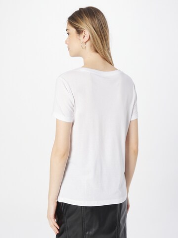 GUESS T-Shirt 'AGATA' in Weiß
