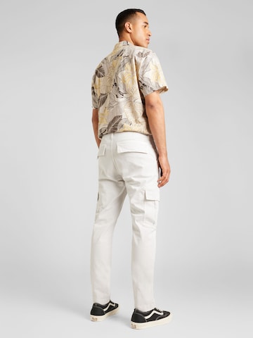 Regular Pantalon cargo 'LONTA CLASSIC' GUESS en blanc