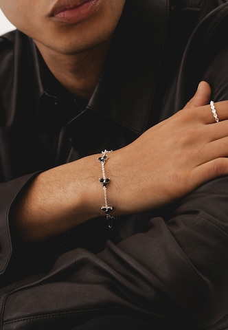 Commen Lines Bracelet in Silver: front