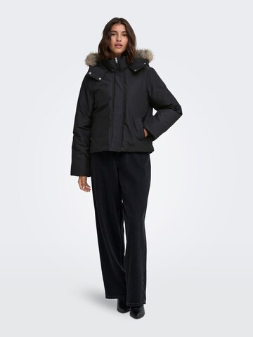 JDY - Chaqueta de invierno 'VELBA' en negro