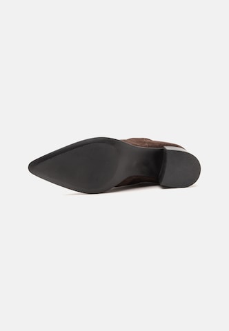 Botine '292' de la Copenhagen Studios pe maro