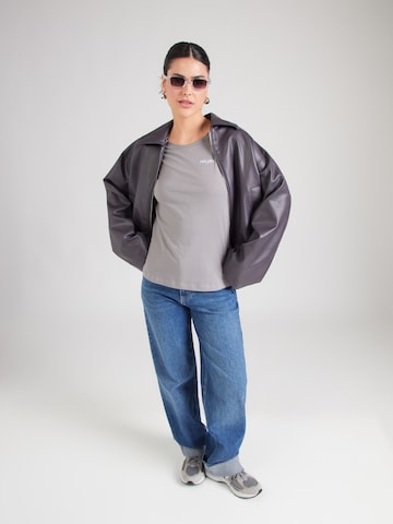 Pepe Jeans Tričko - Sivá