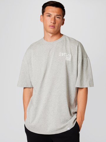 ILHH - Camiseta 'Dario' en gris: frente