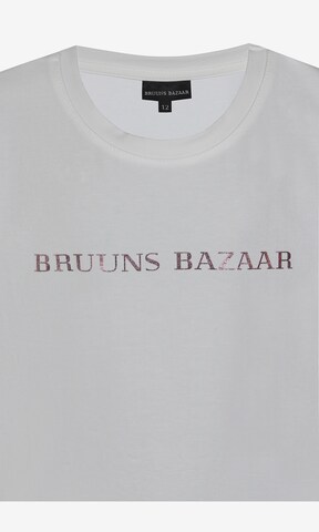 Maglietta di Bruuns Bazaar Kids in bianco