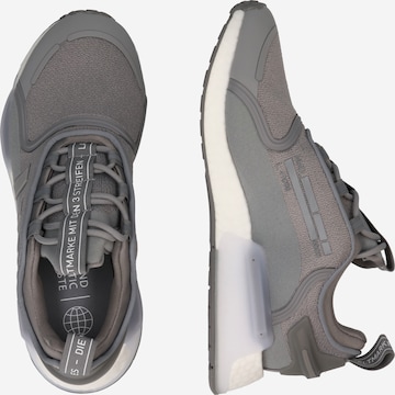 ADIDAS ORIGINALS Sneakers low 'Nmd_V3' i grå
