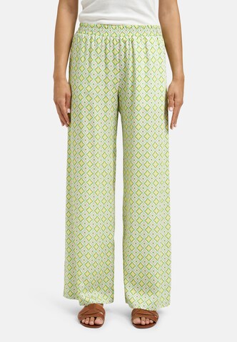 Milano Italy Regular Pants in Green: front