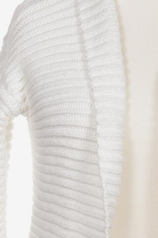 Iris von Arnim Sweater & Cardigan in M in White