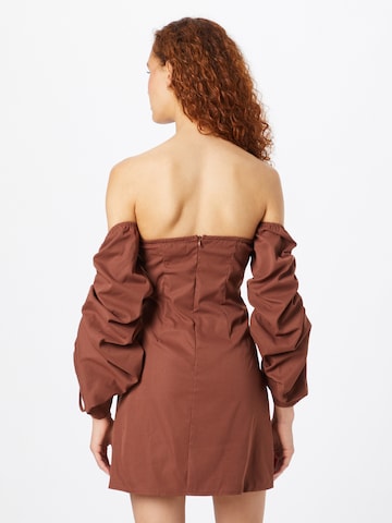 Robe Misspap en marron