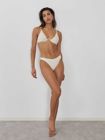LeGer by Lena Gercke - Braga de bikini 'Lilia' en beige: frente