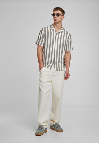 Urban Classics Regular fit Button Up Shirt in White