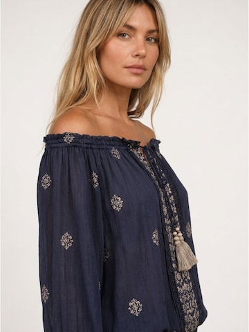 Miss June Blouse 'Gally' in Blue: front