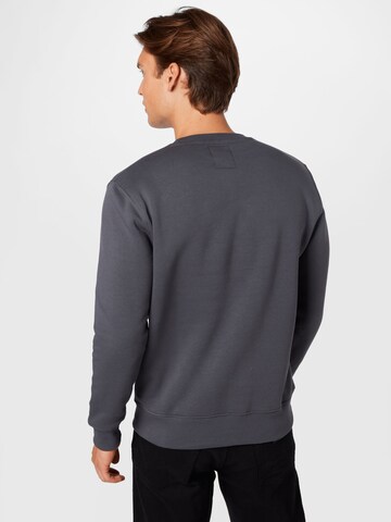 Sweat-shirt 'Basic' ALPHA INDUSTRIES en gris