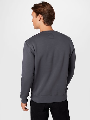 Sweat-shirt 'Basic' ALPHA INDUSTRIES en gris