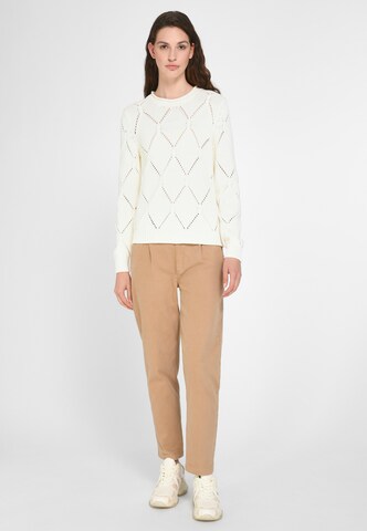 Peter Hahn Sweater in White