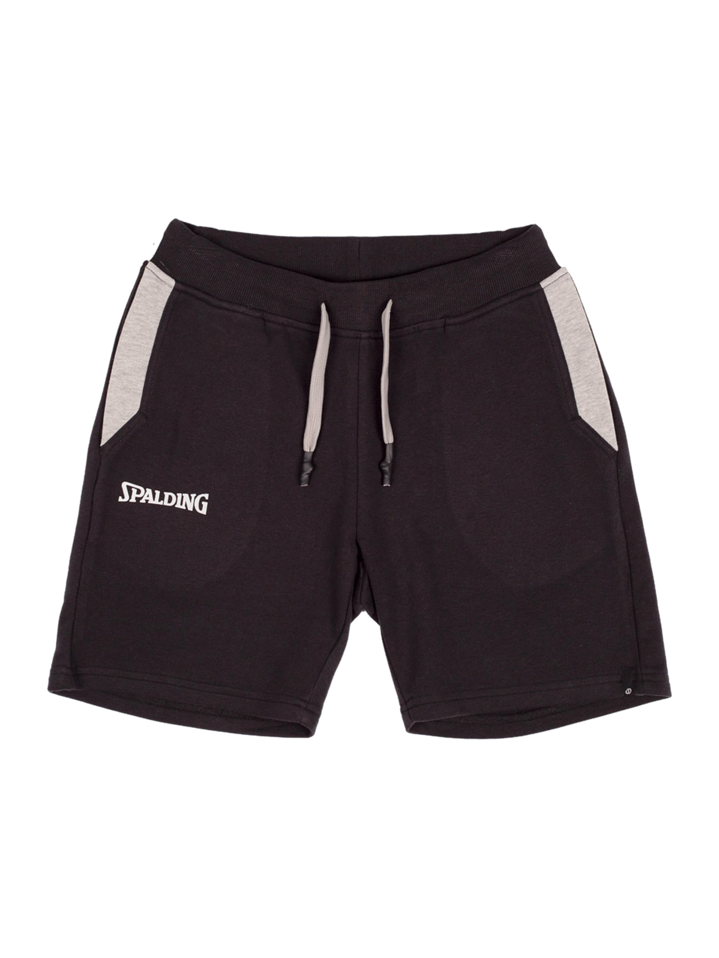 SPALDING Regular Sportshorts in Schwarz: Vorderseite