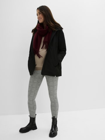 Veste mi-saison bonprix en noir