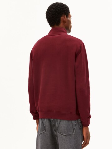 ARMEDANGELS Pullover WAARLO FLEECE in Rot