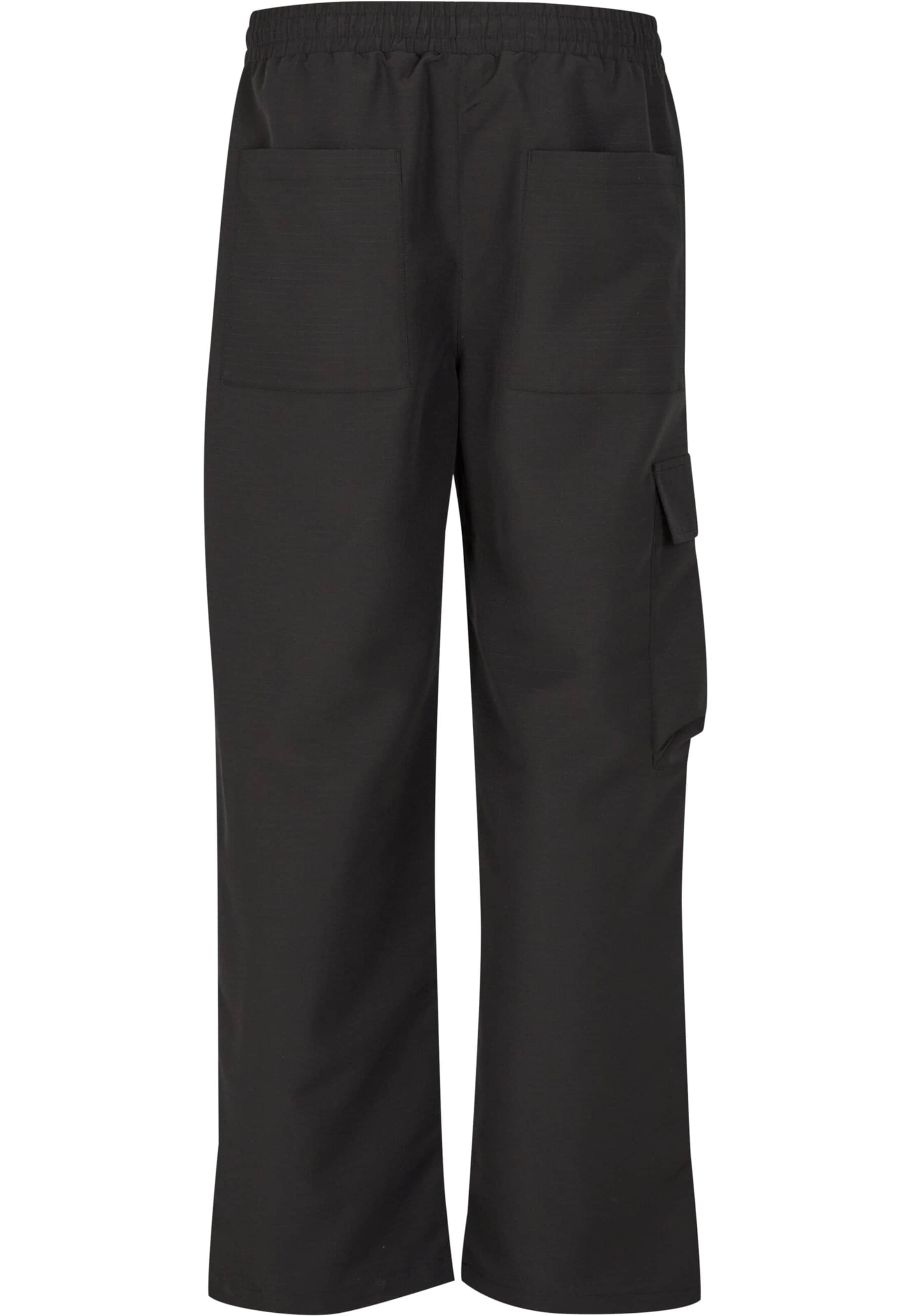 Urban Classics Loose fit Cargo Pants in Black