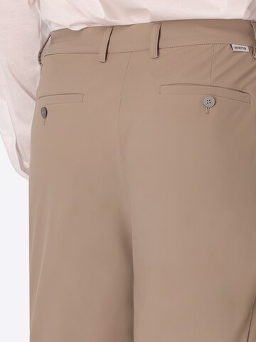 regular Pantaloni con pieghe 'High-Perform12 Rio Pence' di Distretto12 in beige