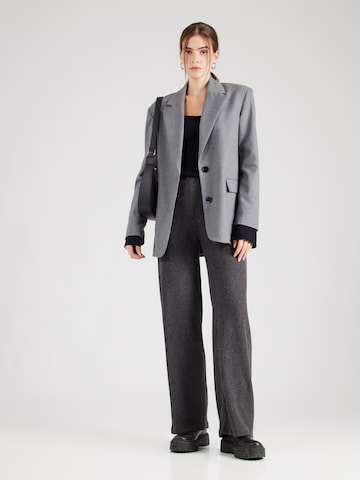 STUDIO SELECT Loosefit Hose 'Louisa' in Grau
