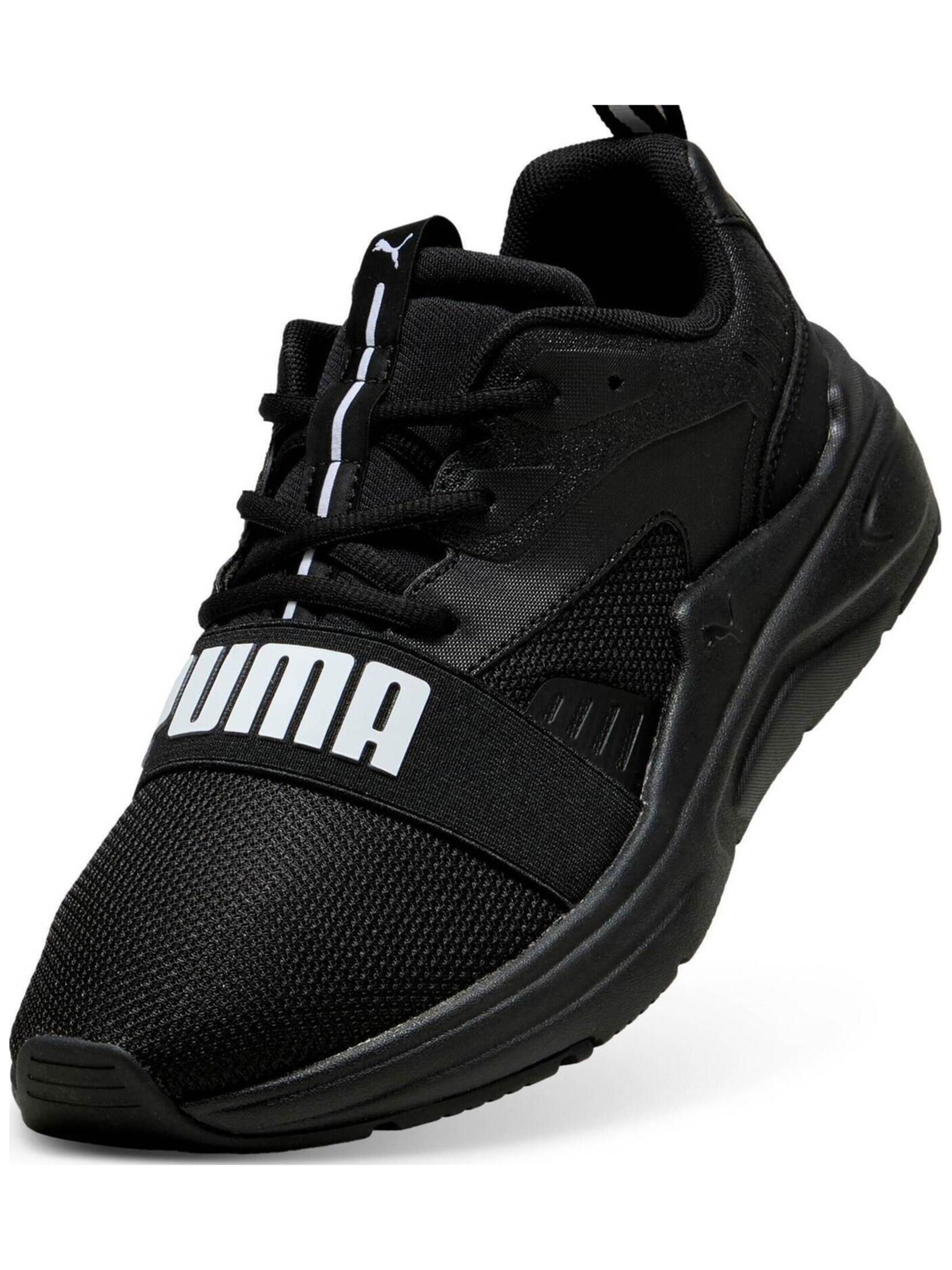 Sneaker bassa di PUMA in nero
