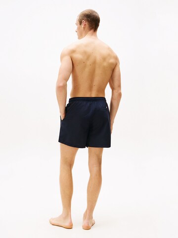 Shorts de bain TOMMY HILFIGER en bleu