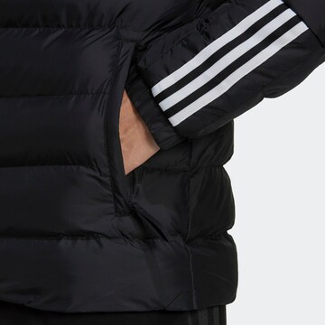 juoda ADIDAS SPORTSWEAR Laisvalaikio striukė 'Itavic 3-Stripes Midweight '