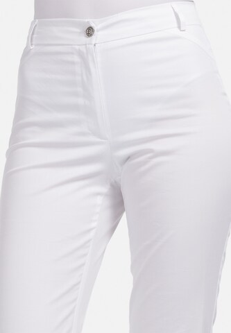 Coupe slim Pantalon HELMIDGE en blanc