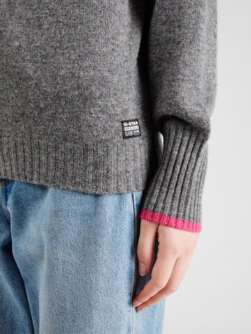 G-STAR Pullover in Grau