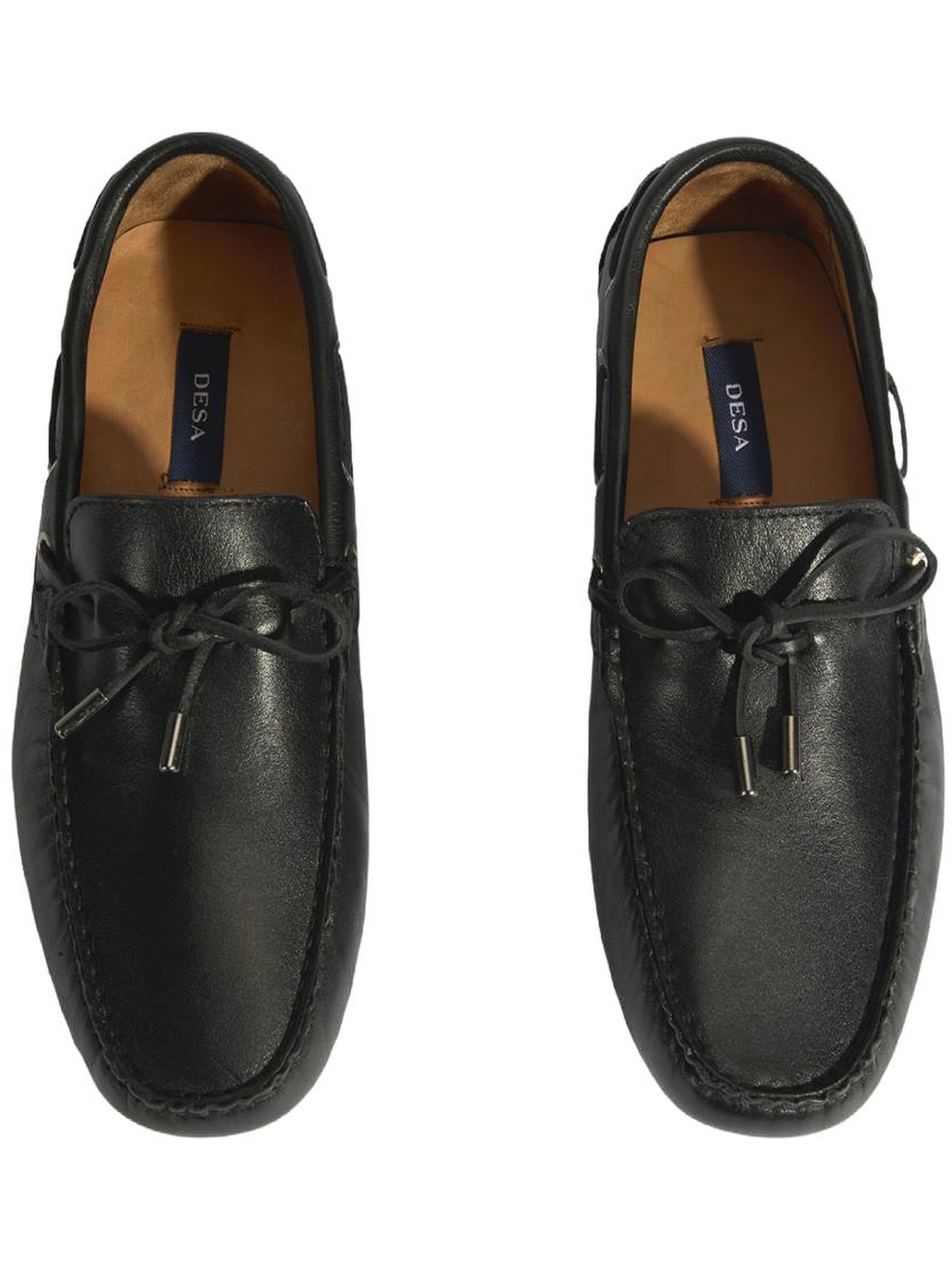Desa Moccasins in Black