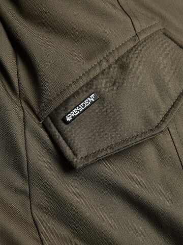 4PRESIDENT Between-Season Jacket 'Perry' in Green
