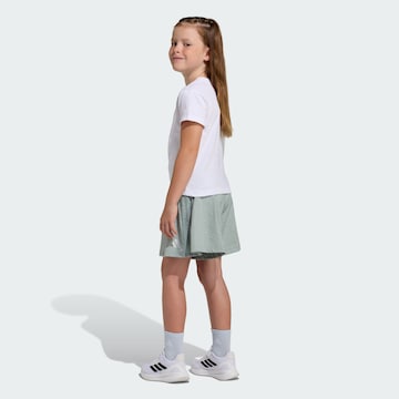 ADIDAS SPORTSWEAR - Chándal 'Seasonals' en verde