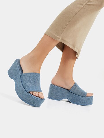 Pull&Bear Mules in Blue