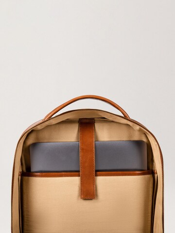 NEGOTIA Leather Backpack 'Averon' in Brown