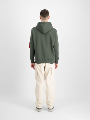 ALPHA INDUSTRIES Sweatshirt in Green