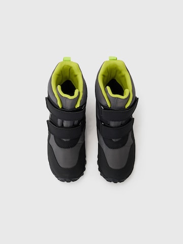 GEOX - Bota de neve 'HIMALAYA' em cinzento