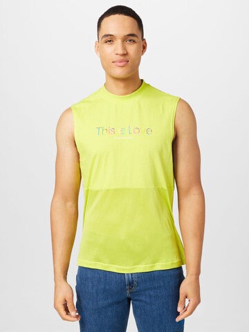 T-Shirt Calvin Klein Jeans en vert : devant