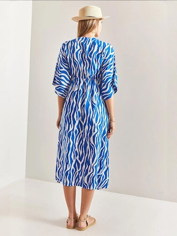 Bianco Lucci Jurk in Blauw