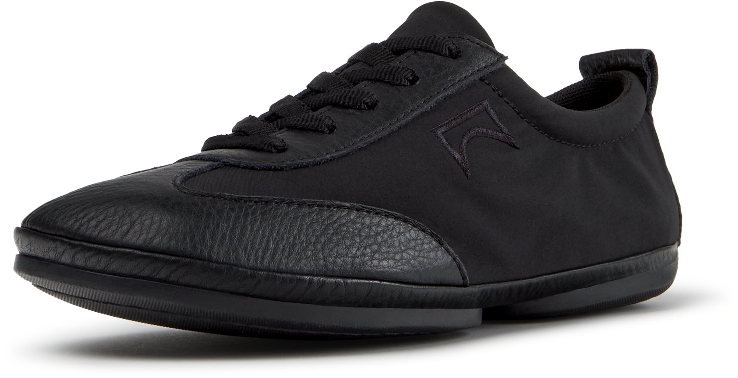 CAMPER Sneaker ' Right Nina ' in Schwarz: Vorderseite