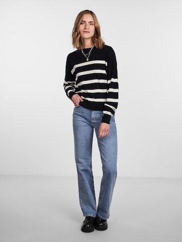 Pullover di PIECES in nero