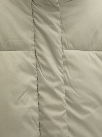 Giacca invernale di Pull&Bear in beige