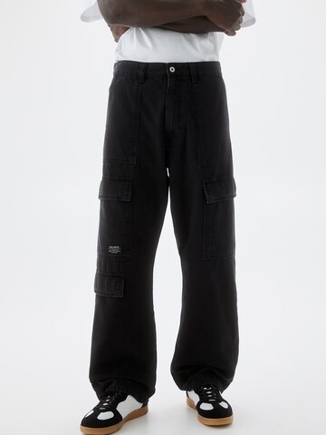 Regular Pantaloni eleganți de la Pull&Bear pe negru: față