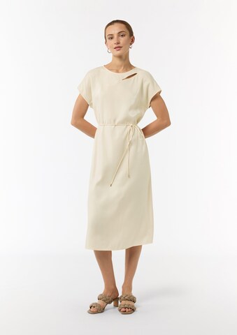 Robe COMMA en beige