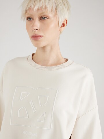 BOGNER Sweatshirt 'Kia' in Wit